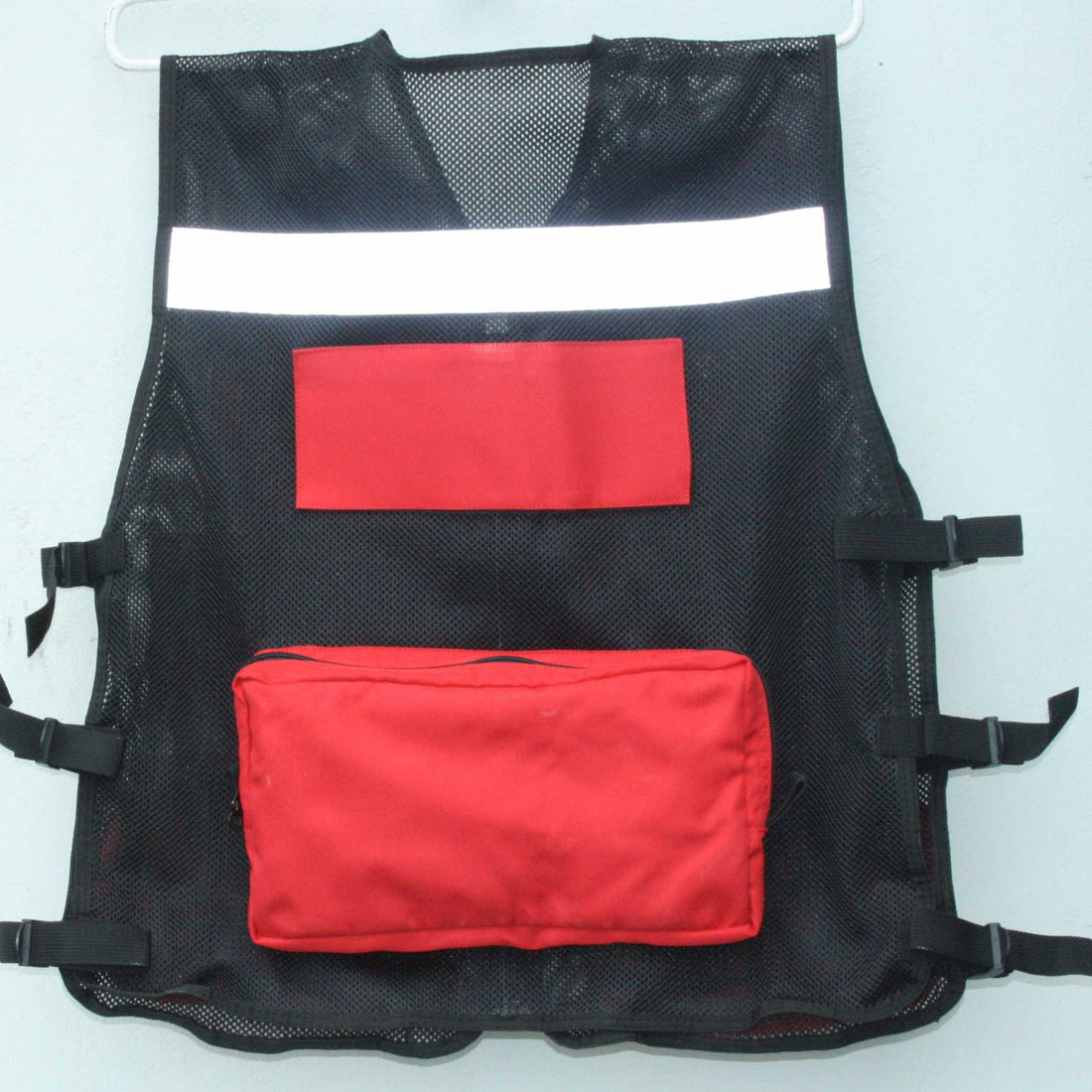 HI VISIBILITY PUBLIC SAFETY EMS RESCUE VESTS TAC - Target KSA - متجر هدف